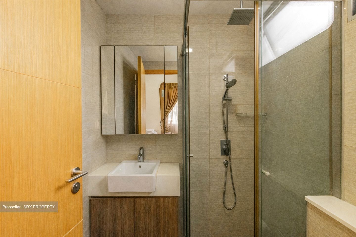Casa Cambio (D19), Condominium #546208981